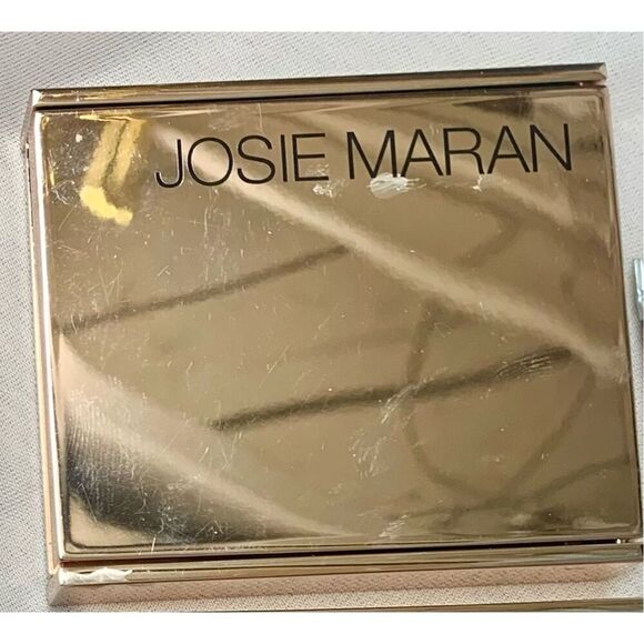 NEW Josie Maran Argan Beautiful Eyes Beautiful Purples EYESHADOW PALLET .39oz - Picture 3 of 3
